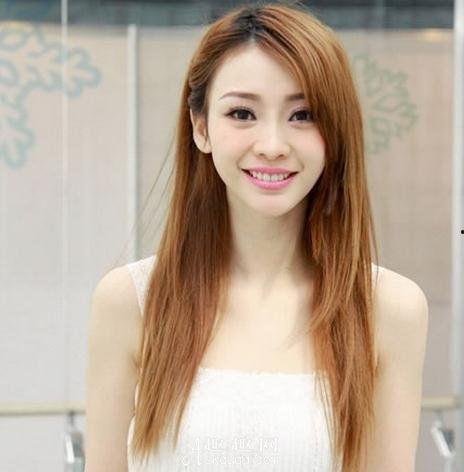 娱乐爆料柳岩是谁啊视频,娱乐爆料视频带你认识这位性感女神